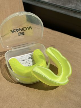 Bảo hộ răng Tốt  nhiều màu | Bảo hộ răng dùng trong thi đấu